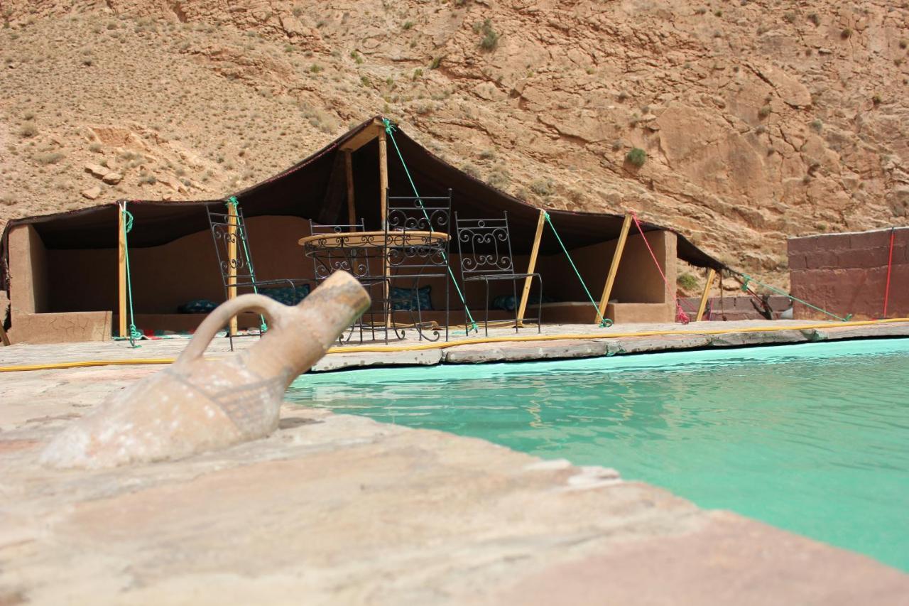 Kasbah Lucas Hostel Akhendachou n'Ait Ouffi Ngoại thất bức ảnh