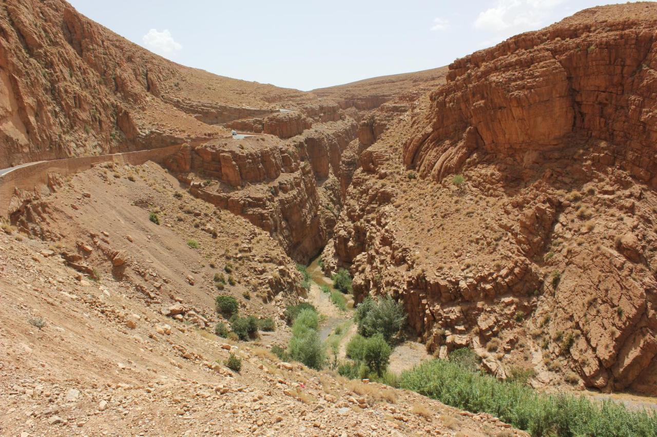 Kasbah Lucas Hostel Akhendachou n'Ait Ouffi Ngoại thất bức ảnh