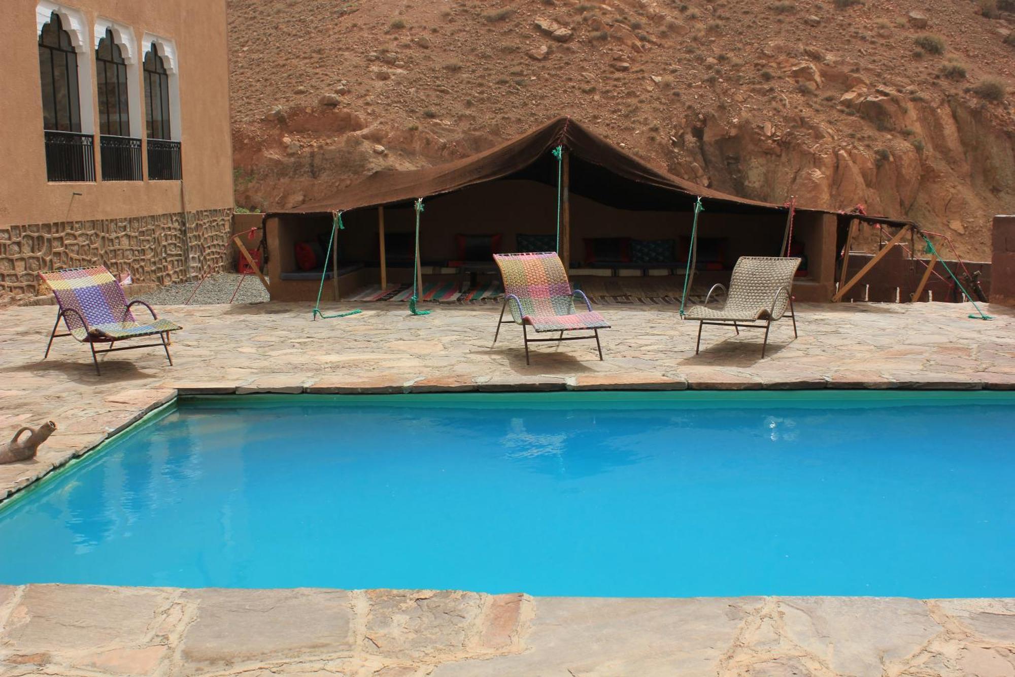Kasbah Lucas Hostel Akhendachou n'Ait Ouffi Ngoại thất bức ảnh
